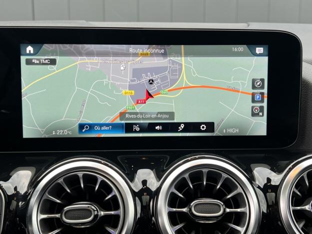 MERCEDES-BENZ GLA 250 e AMG Line  