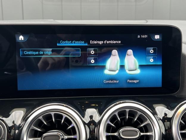 MERCEDES-BENZ GLA 250 e AMG Line  