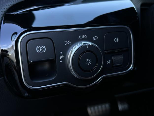 MERCEDES-BENZ Classe A 200 d AMG Line  Classe A 200 d AMG Line