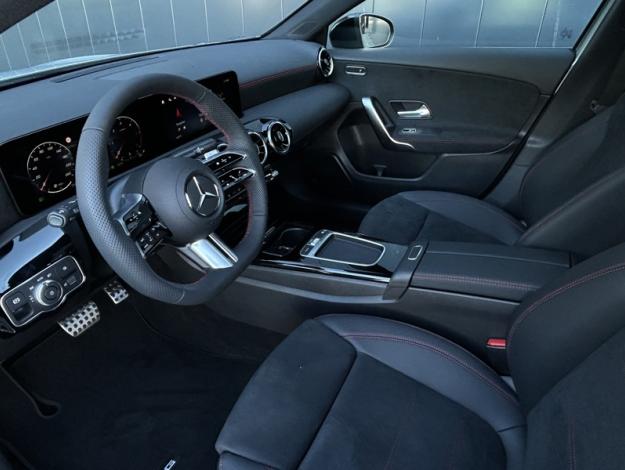 MERCEDES-BENZ Classe A 200 d AMG Line  Classe A 200 d AMG Line