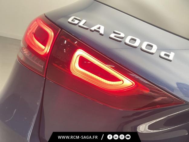 MERCEDES-BENZ GLA 200 d AMG Line  GLA 200 d AMG Line