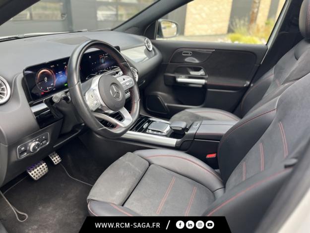 MERCEDES-BENZ GLA 250 e AMG Line  