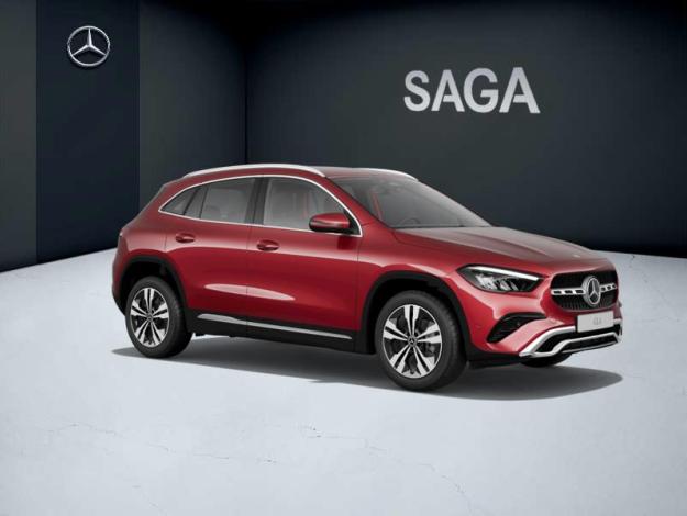 MERCEDES-BENZ GLA 180   Cyber Edition