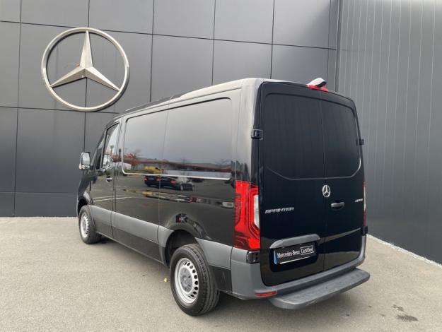MERCEDES-BENZ Sprinter 215 CDI Fourgon Compact  