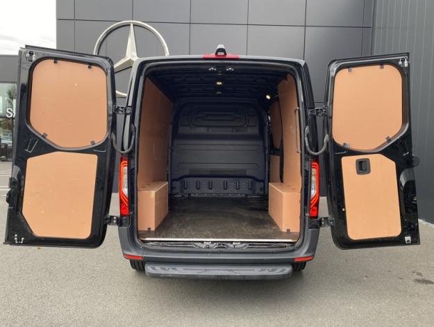 MERCEDES-BENZ Sprinter 215 CDI Fourgon Compact  