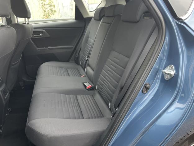 TOYOTA Auris Hybride 136h Dynamic  