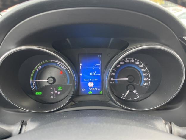 TOYOTA Auris Hybride 136h Dynamic  