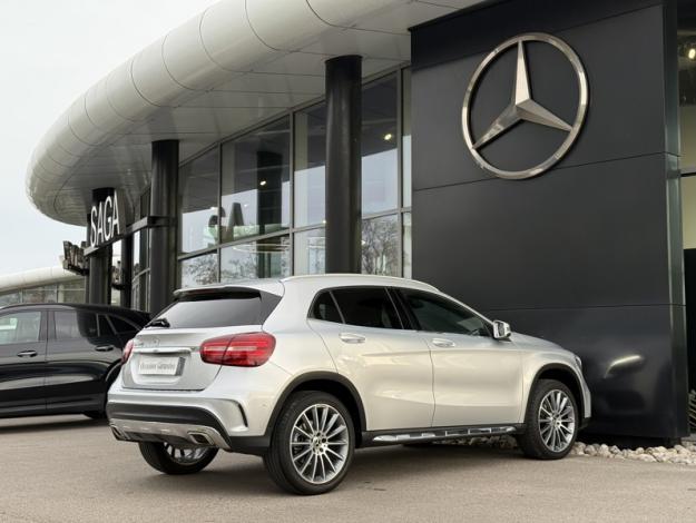 MERCEDES-BENZ GLA 200 Starlight Edition  Classe GLA/ X156 GLA 200 Starlight Edition