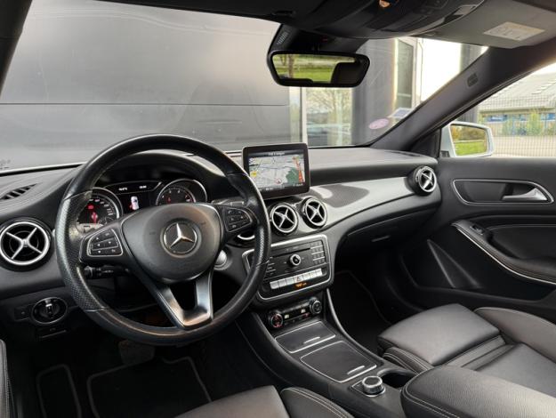 MERCEDES-BENZ GLA 200 Starlight Edition  Classe GLA/ X156 GLA 200 Starlight Edition