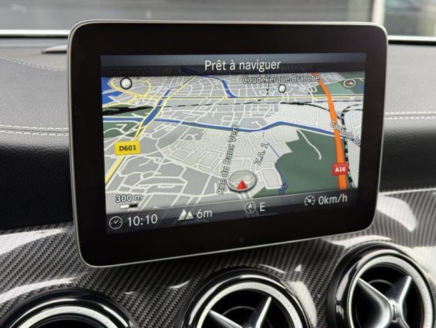 MERCEDES-BENZ GLA 200 Starlight Edition  Classe GLA/ X156 GLA 200 Starlight Edition