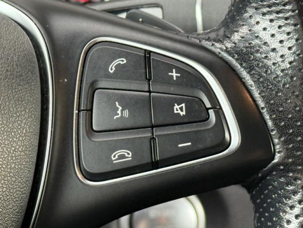 MERCEDES-BENZ GLA 200 Starlight Edition  Classe GLA/ X156 GLA 200 Starlight Edition