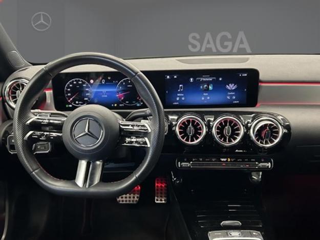 MERCEDES-BENZ A 180 AMG Pack Night Facelift  