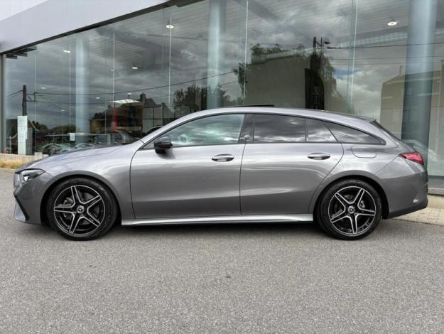 MERCEDES-BENZ CLA-Klasse CLA 200 Shooting Brake
