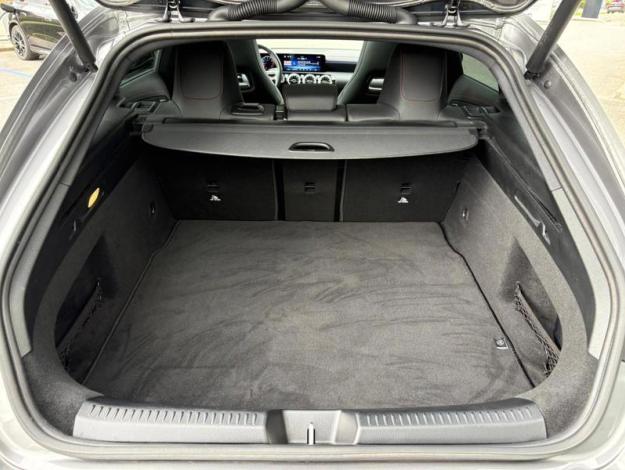 MERCEDES-BENZ CLA-Klasse CLA 200 Shooting Brake