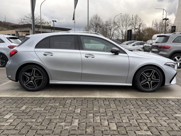 MERCEDES-BENZ A 180 Star Edition - Saga Huy  