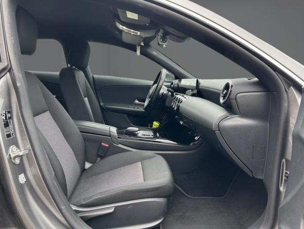 MERCEDES-BENZ CLA 180 d Shooting Brake Boite Auto  