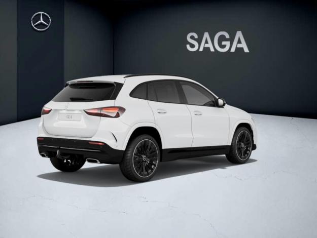 MERCEDES-BENZ GLA 180   Star Edition
