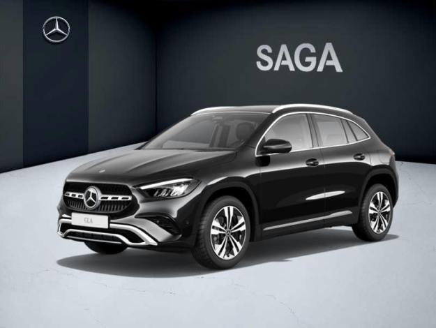 MERCEDES-BENZ GLA 180 Cyber Edition  Cyber Edition
