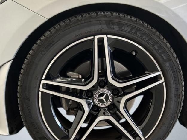 MERCEDES-BENZ CLA-Klasse CLA 180 Shooting Brake AMG Line