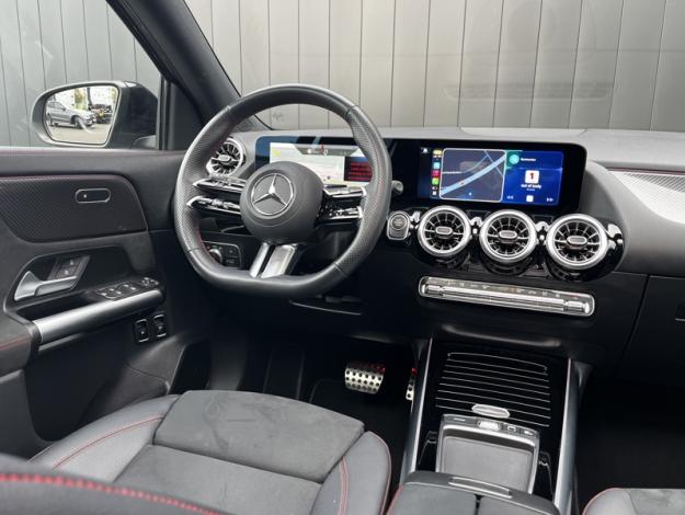 MERCEDES-BENZ GLA 250 e Hybrid EQ AMG Line  