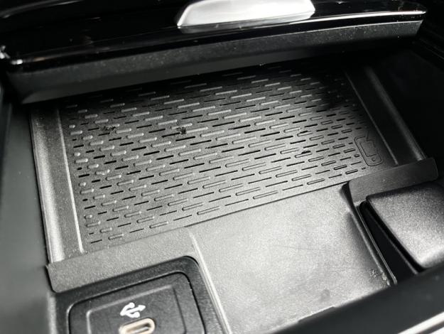 MERCEDES-BENZ GLA 250 e Hybrid EQ AMG Line  