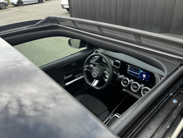 MERCEDES-BENZ GLA 250 e Hybrid EQ AMG Line  