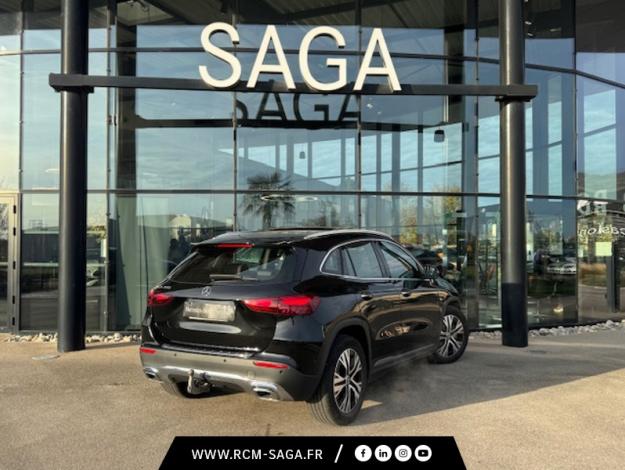 MERCEDES-BENZ GLA 200 Progressive Line  