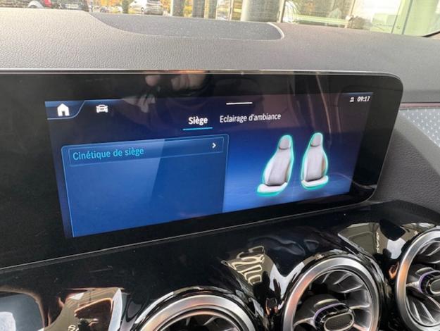 MERCEDES-BENZ GLA 200 Progressive Line  