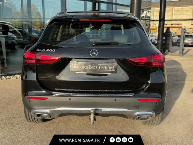 MERCEDES-BENZ GLA 200 Progressive Line  
