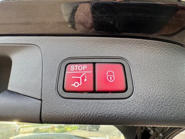 MERCEDES-BENZ GLA 200 Progressive Line  