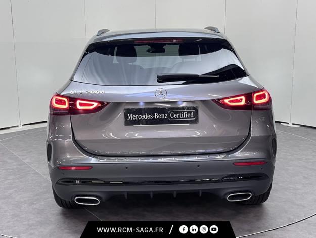 MERCEDES-BENZ GLA 200 d AMG Line  