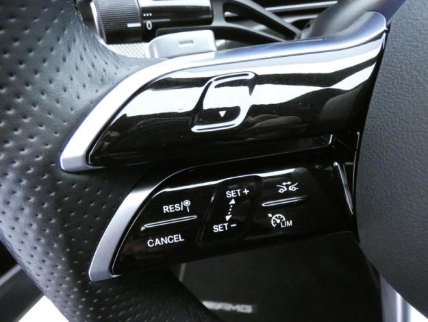 MERCEDES-BENZ Classe C Berline Classe C 300 e Hybrid EQ Berline AMG Line  