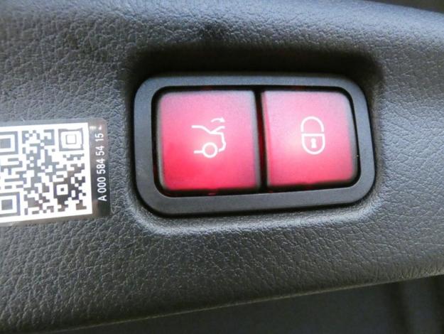 MERCEDES-BENZ Classe C Berline Classe C 300 e Hybrid EQ Berline AMG Line  