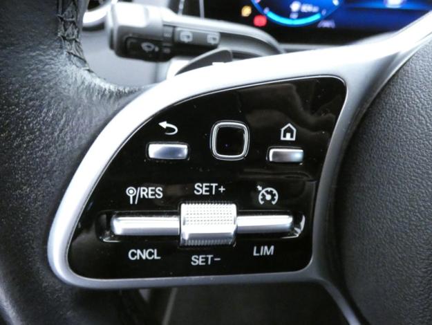 MERCEDES-BENZ GLB 200 d Business Line  GLB 200 d Business Line