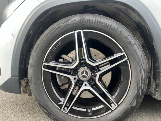 MERCEDES-BENZ GLA 200 d AMG Line  GLA 200 d AMG Line