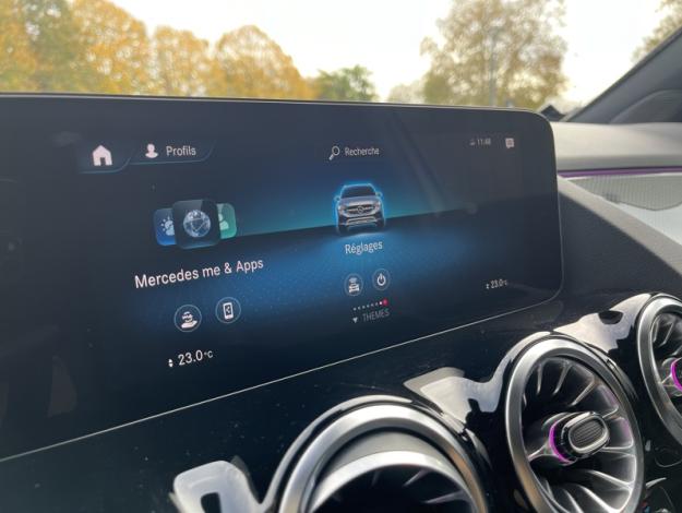 MERCEDES-BENZ GLA 200 d AMG Line  GLA 200 d AMG Line