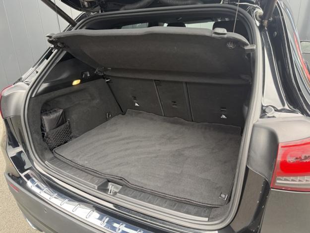 MERCEDES-BENZ GLA 200 d AMG Line AMG Line 