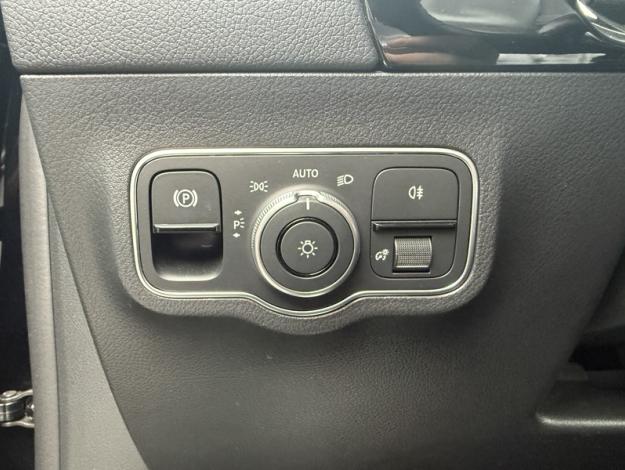 MERCEDES-BENZ GLA 200 d AMG Line AMG Line 