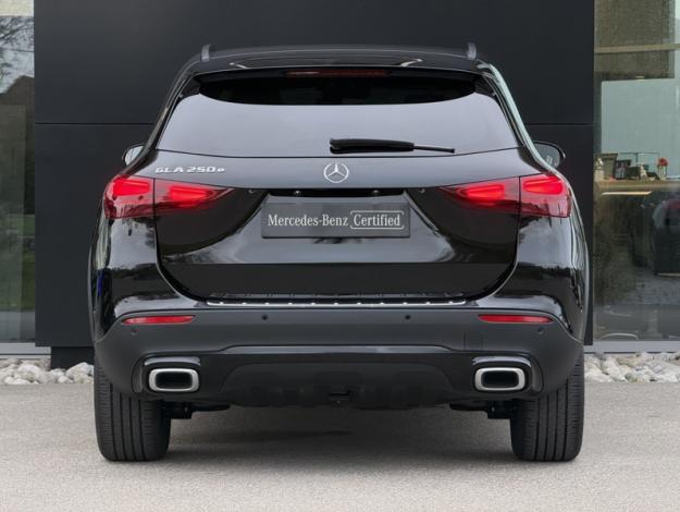 MERCEDES-BENZ GLA 250 e Hybrid EQ Progressive Line  