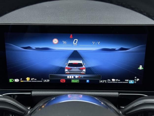 MERCEDES-BENZ GLA 250 e Hybrid EQ Progressive Line  