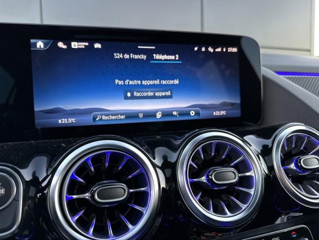 MERCEDES-BENZ GLA 200 d AMG Line  GLA 200 d AMG Line