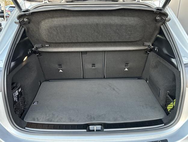 MERCEDES-BENZ GLA 200 d AMG Line  GLA 200 d AMG Line