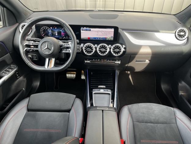 MERCEDES-BENZ GLA 200 d AMG Line  