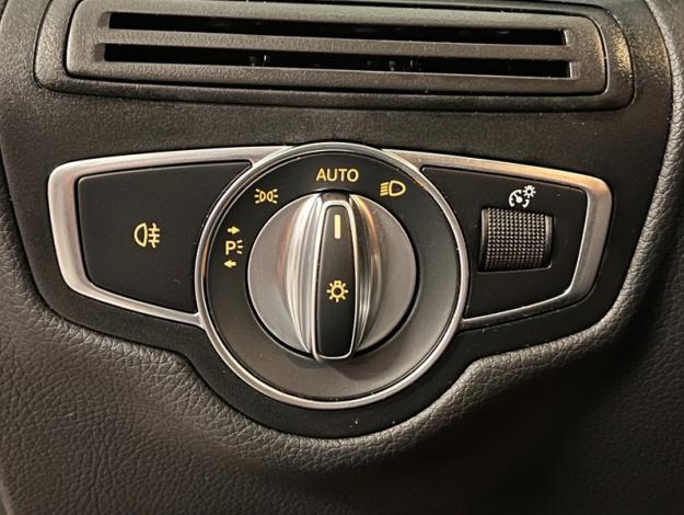 MERCEDES-BENZ GLC SUV GLC 300de 4MATIC SUV Business Line  