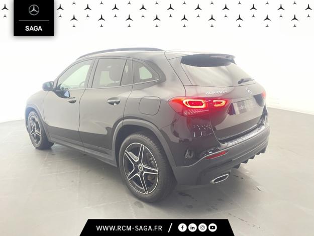 MERCEDES-BENZ GLA 200 d AMG Line  