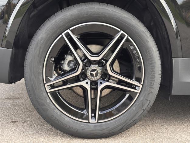 MERCEDES-BENZ GLA 180 AMG Line  GLA 180 AMG Line