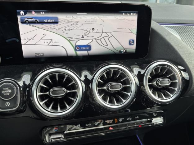 MERCEDES-BENZ GLA 180 AMG Line  GLA 180 AMG Line