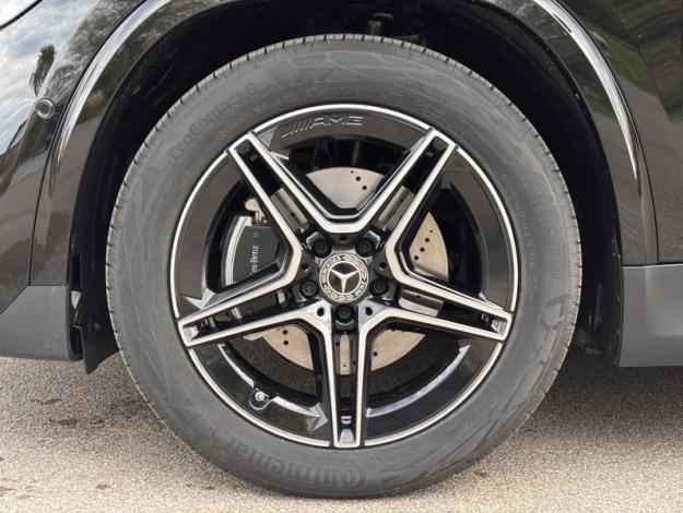 MERCEDES-BENZ GLA 180 AMG Line  GLA 180 AMG Line