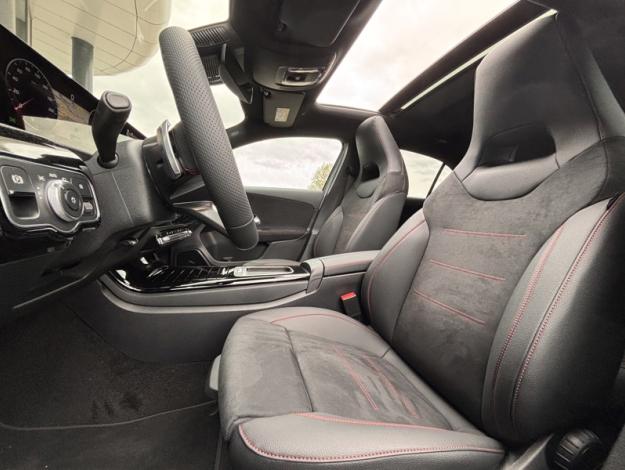 MERCEDES-BENZ Classe A 200 d AMG Line  Classe A 200 d AMG Line