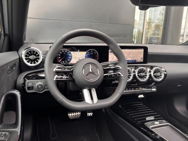 MERCEDES-BENZ Classe A 200 d AMG Line  Classe A 200 d AMG Line